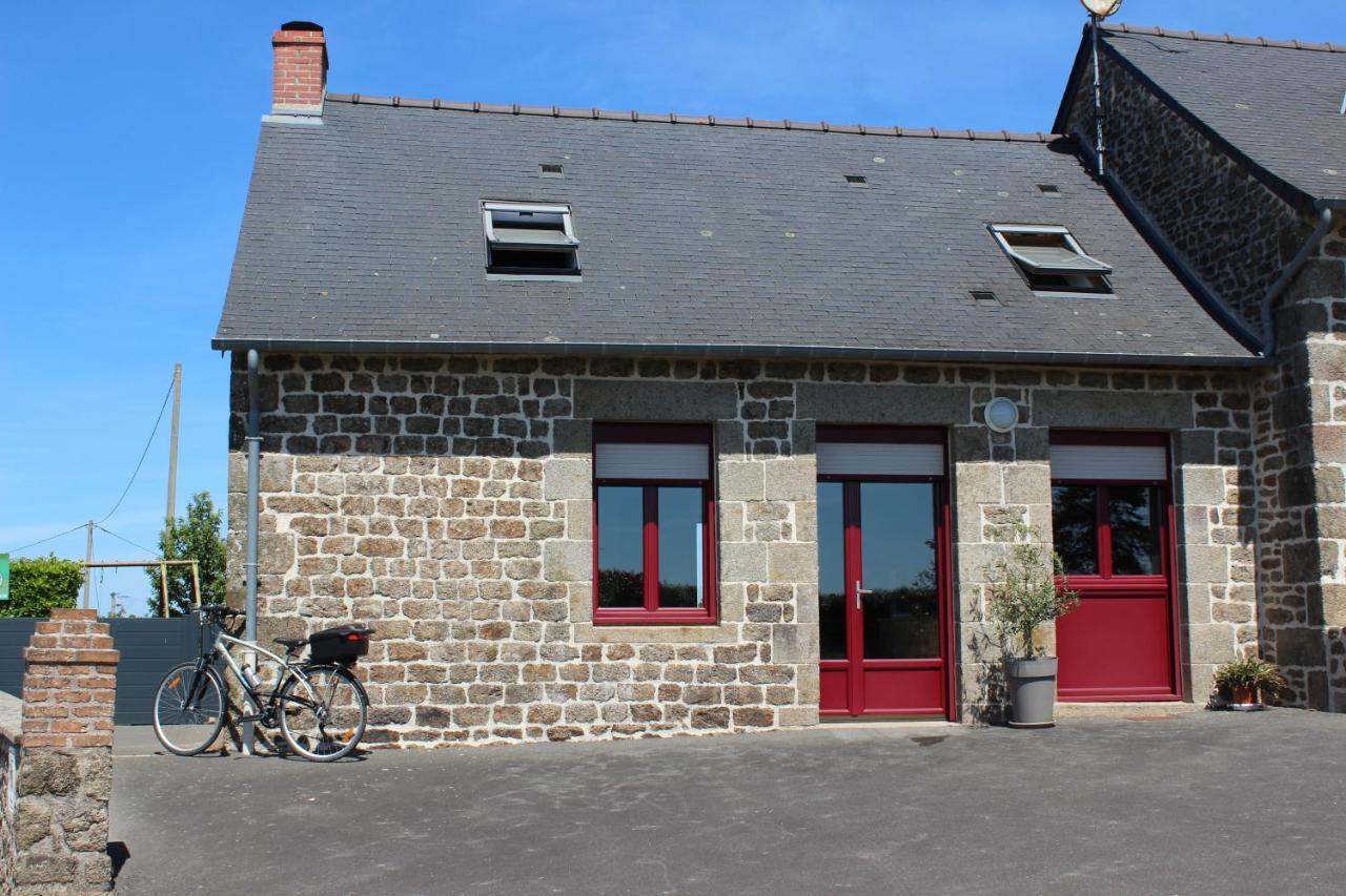 Gite La Loussaudrie Pontmain Exteriér fotografie